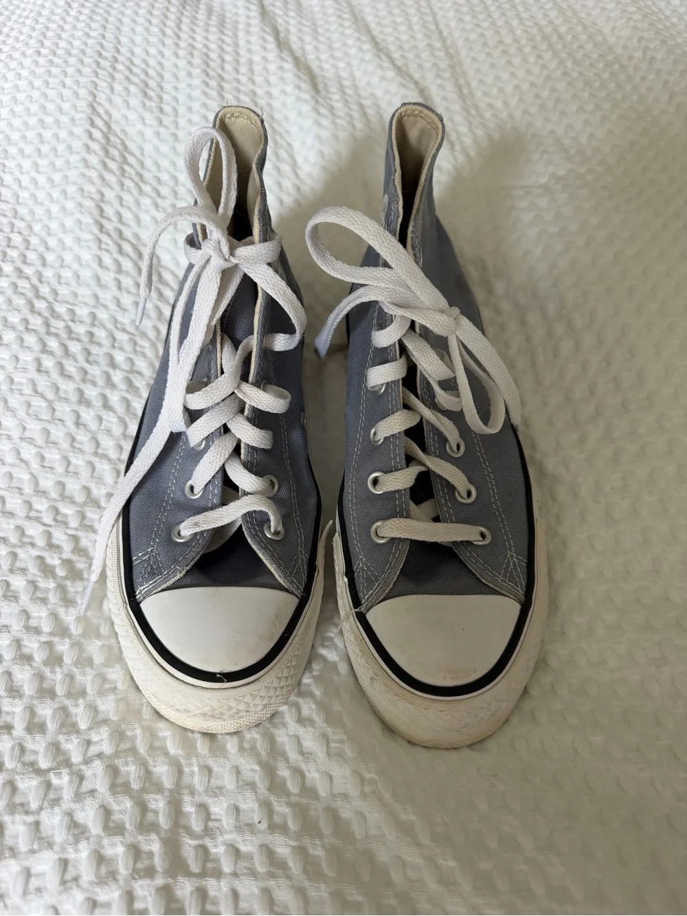 Converse Kids' Chuck Taylor High Top Sneakers - denim color. Size 4!